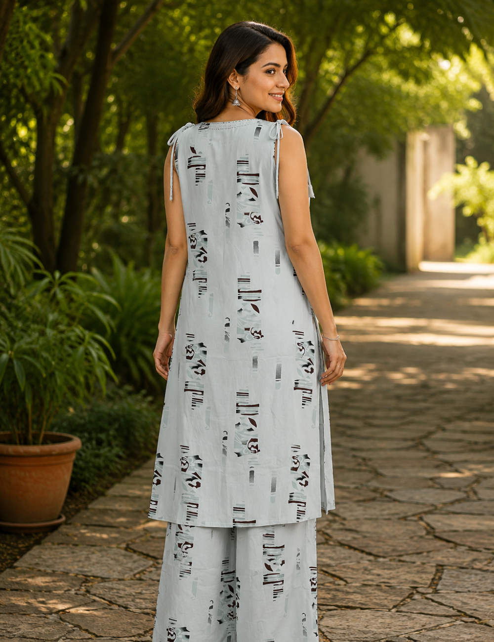 Pista Green Printed Co-Ord Set with attachable Sleeves